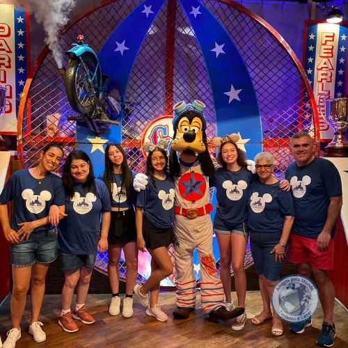 Amigos pelo Mundo Agência de Viagens - Disney Pateta